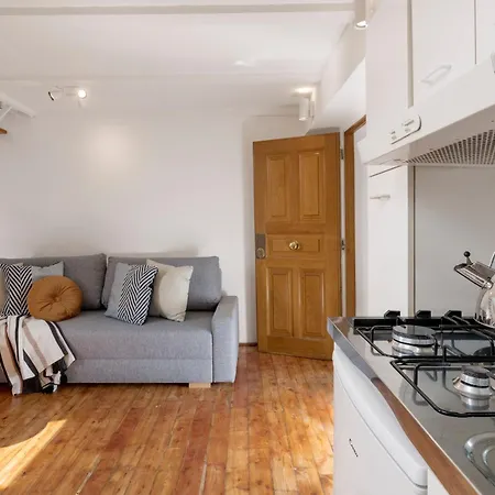 Manara Flats In The Heart Of Trastevere *